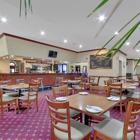 Lyndoch Hotel ภายนอก รูปภาพ